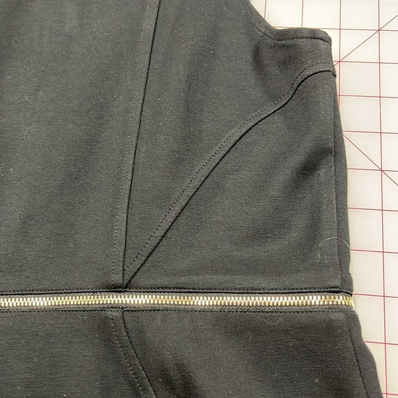 ANN TAYLOR Faux Leather Detail Gold Zip Career/Minimalist Black Sheath Dress 6 - Picture 10 of 15
